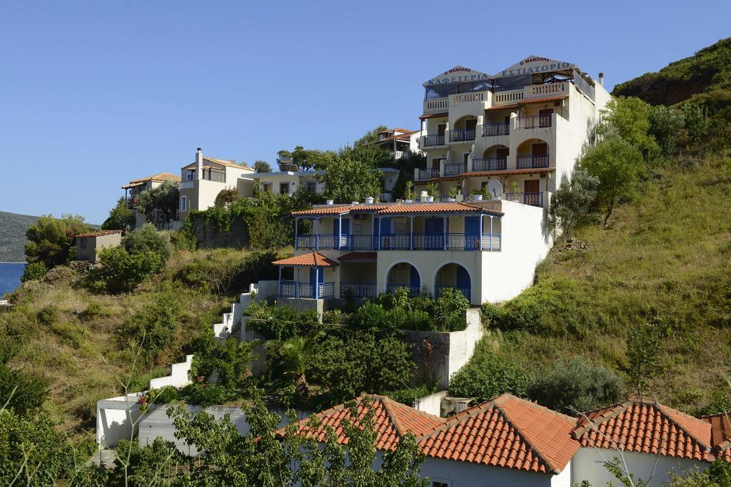 Agnanti Hotel Kalamakia 外观 照片