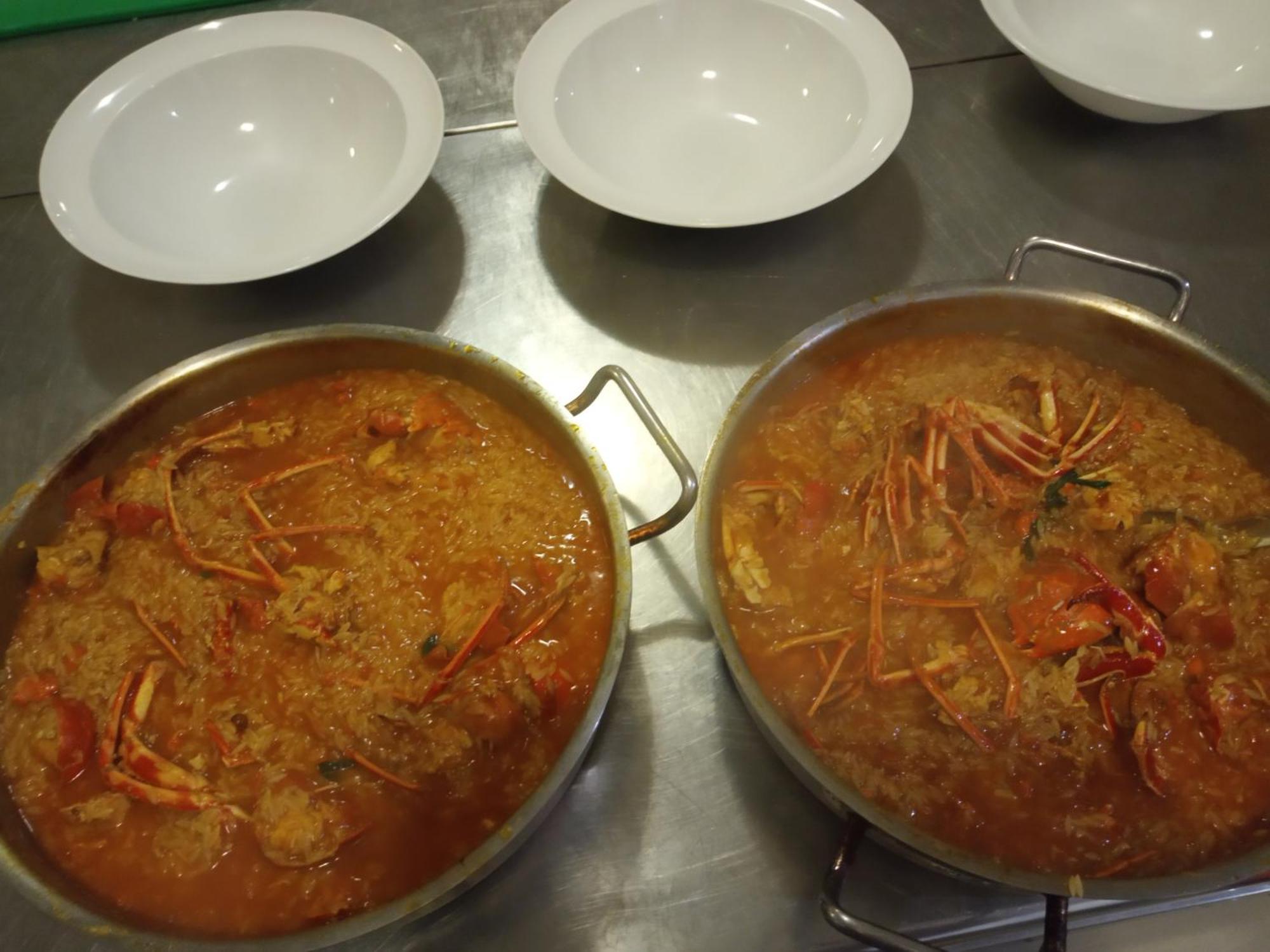 Agnanti Hotel Kalamakia 外观 照片