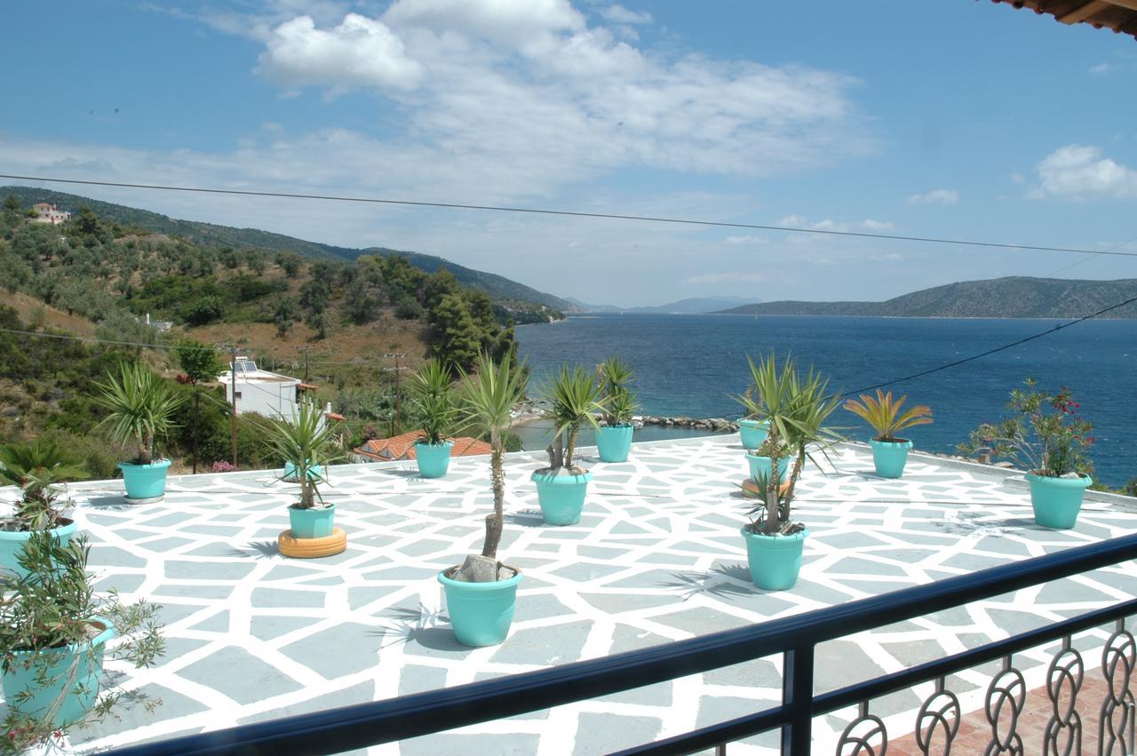 Agnanti Hotel Kalamakia 外观 照片