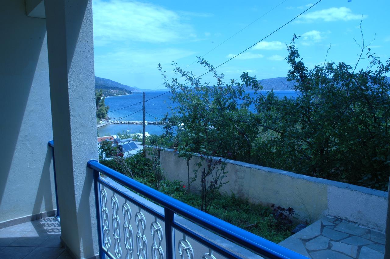 Agnanti Hotel Kalamakia 外观 照片